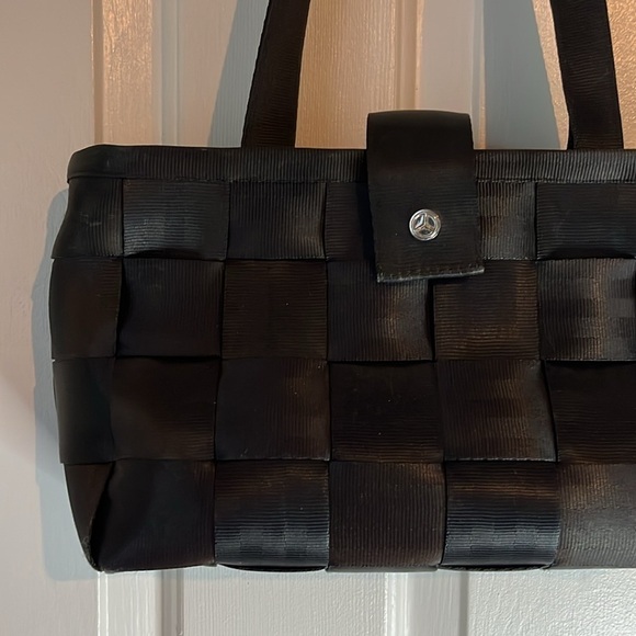 Harveys X Mercedes | Original Seatbelt Purse 14X8 Black 90s - Picture 2 of 9